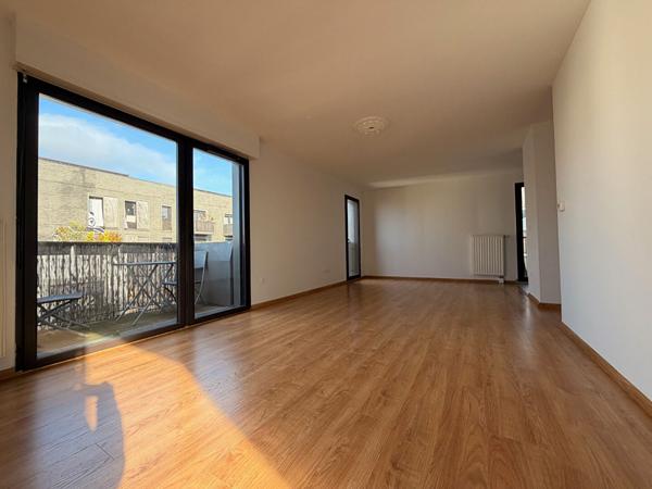 Colombes 4 pièces 85m² avec balcons et parking