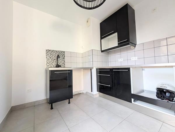 Colombes 4 pièces 85m² avec balcons et parking