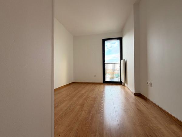 Colombes 4 pièces 85m² avec balcons et parking
