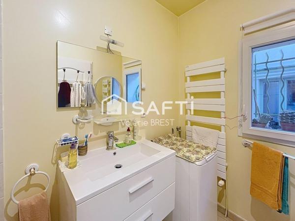 Marseille 8ème- Le Rouet- Maison de ville 200+50m2