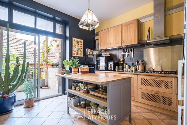 Lumineux appartement de caractère avec terrasse