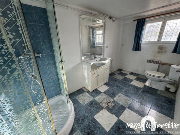 Vente Pavillon sur grand sous-sol - 5 pièces - 107m² - Jardin clos - CHATEAUBERNARD Centre