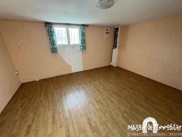 Vente Pavillon sur grand sous-sol - 5 pièces - 107m² - Jardin clos - CHATEAUBERNARD Centre