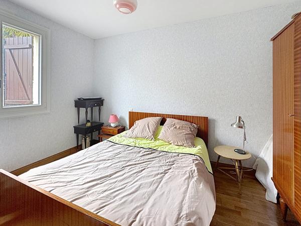 Vertou Beautour, Plain Pied de 3 chambres , garage et grande dependance