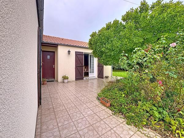 Vertou Beautour, Plain Pied de 3 chambres , garage et grande dependance