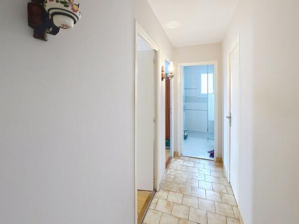 Vertou Beautour, Plain Pied de 3 chambres , garage et grande dependance