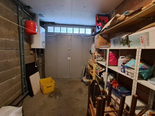 Maison familiale 4 chambres avec jardin et dépendance