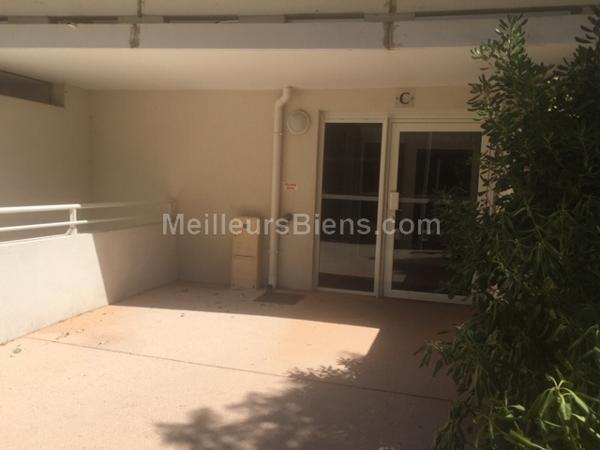 EXCLUSIVITÉ: Miramas, Type 3 dans résidence de standing avec 2 parkings