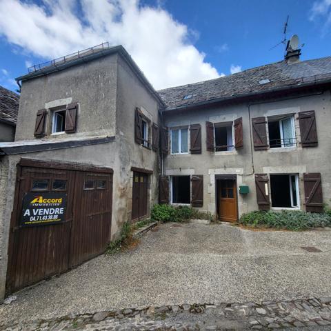 Maison de bourg à TRIZAC Trizac (15400)