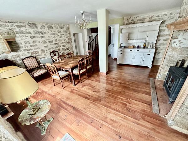 Demeure de prestige Treignac 10 pièce(s) 281 m2 Treignac