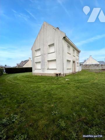 Maison à rénover bourg de PLOEREN TERRAIN 1009 M2