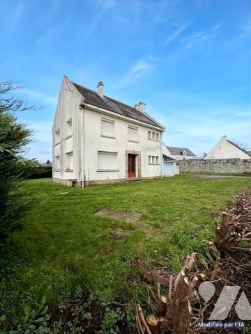 Maison à rénover bourg de PLOEREN TERRAIN 1009 M2