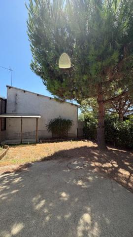 Maison à Pellouailles les vignes de 5 pièces avec garage et jardin.