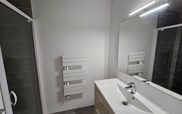 Appartement à vendre    5 pièces • 96 m2 Pleumeur-Bodou