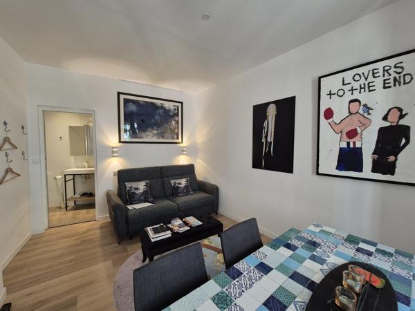Emplacement exceptionnel dans le centre historique : Maison de ville avec fort potentiel locatif Airbnb Beziers