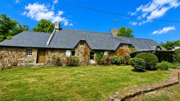 Longère bretonne à Guidel - 165 m2 environ - jardin arboré d