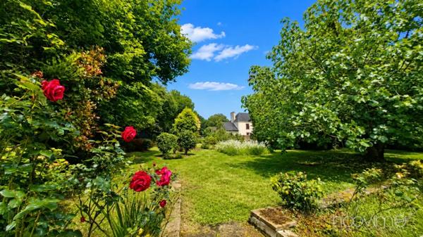 Longère bretonne à Guidel - 165 m2 environ - jardin arboré d