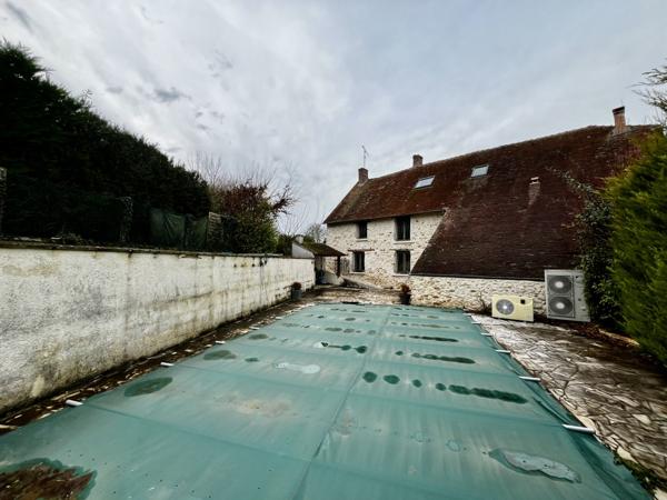 Vente Maison 8 pièces 252 m2 à Rozay-en-Brie