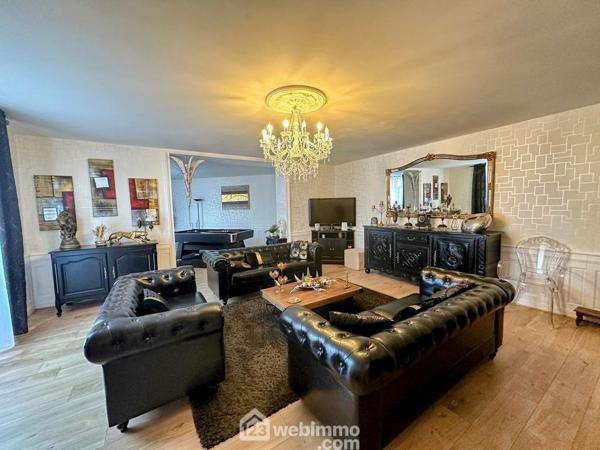 Maison de ville 220 m² à vihiers 49310