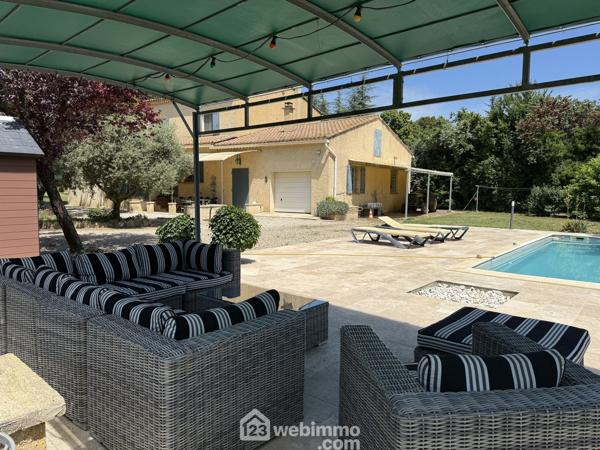 Maison 174 m² à BEDOIN 84410