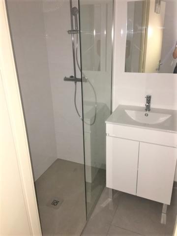 STUDIO CANNES SECTEUR TASSIGNY ET BROUSSAILLES PROCHE HOPITAL DE CANNES