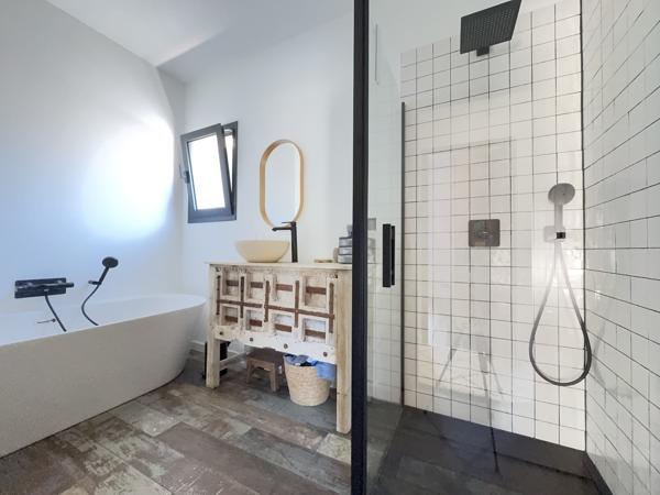 BIGANOS ! Maison 5P de 157 m2, piscine, parcelle de 2000 m2 !