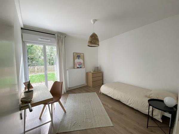 Maison
                                                                                                                                                                                                                                                                                                                        4 pièce(s)                                                                                                                                                                                                          2 chambre(s)                                                                                                                                                                                                          80  m²