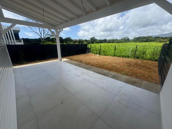 Villa Mitoyenne T4 en R+1