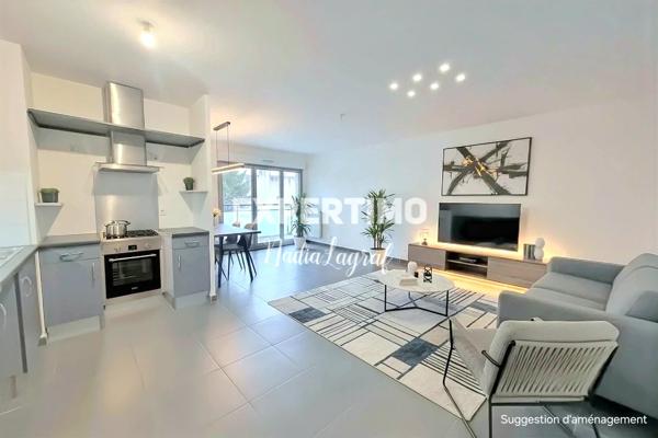 Montreuil (93100) Bas-Montreuil – Spacieux et charmant F3 de 70,12 m² avec balcon et parking – Résidence moderne 2011