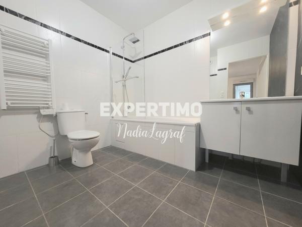 Montreuil (93100) Bas-Montreuil – Spacieux et charmant F3 de 70,12 m² avec balcon et parking – Résidence moderne 2011