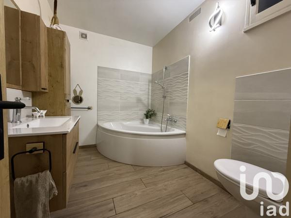 Maison à vendre 5 pièces 157 m² Montholon