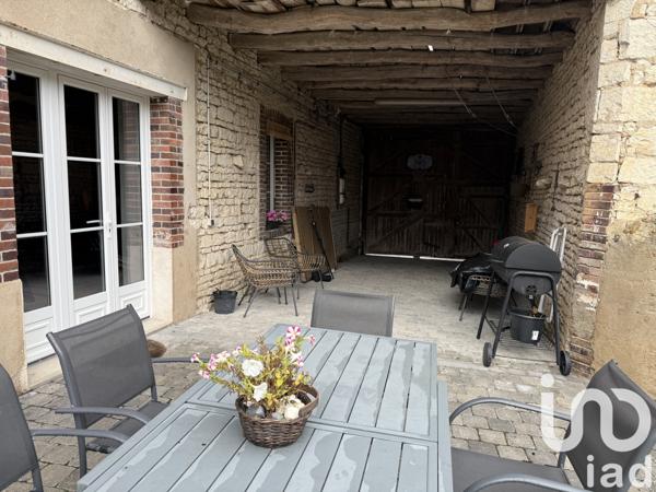 Maison à vendre 5 pièces 157 m² Montholon