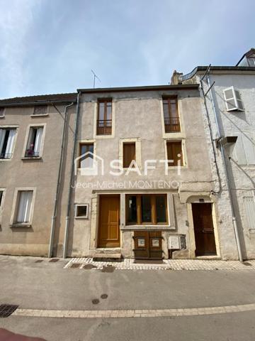 Au coeur du centre ville de Nuits.St.Georges, appt T3 de 72 m² hab.