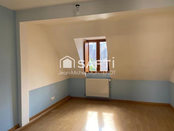 Au coeur du centre ville de Nuits.St.Georges, appt T3 de 72 m² hab.