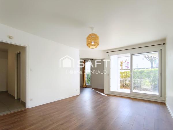 Grand deux pièces avec terrasse à Fontaine-Lès-Dijon