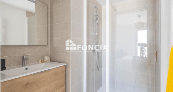 À vendre Appartement 4 pièces 104.26 m² - Saint-gilles-croix-de-vie 85800