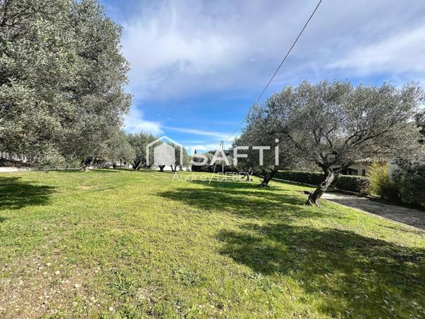 Parcelle Constructible Clôturée – Emplacement Idéal !