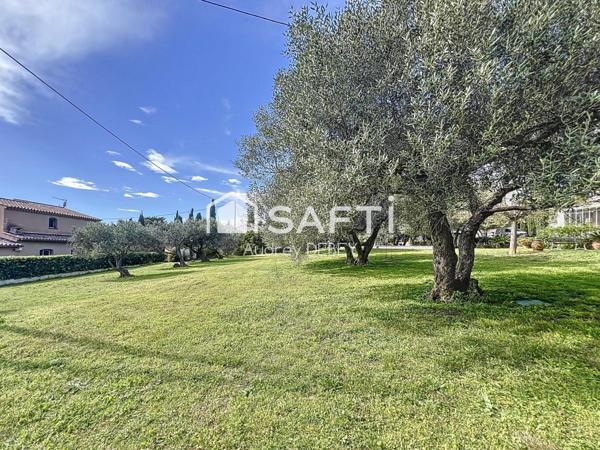 Parcelle Constructible Clôturée – Emplacement Idéal !