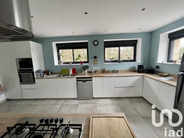 Maison 5 pièces de 173 m² à Plouay (56240)