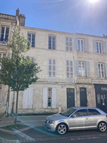 Immeuble à vendre ROCHEFORT (17)
