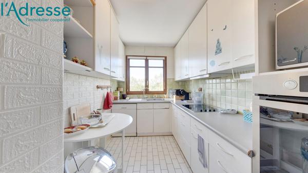 Trois pièces en DERNIER ETAGE