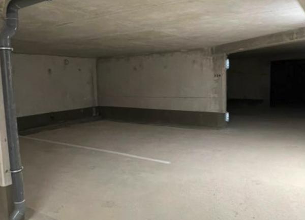 Parking - 14 m²