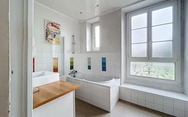 Appartement à vendre    3 pièces • 81,15 m2 Pau