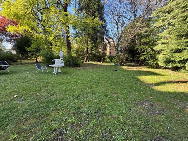 Immeuble à vendre LOURDES (65)