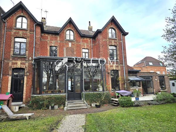 Propriete 9 pièce(s) 6 chambre(s) 250 m²