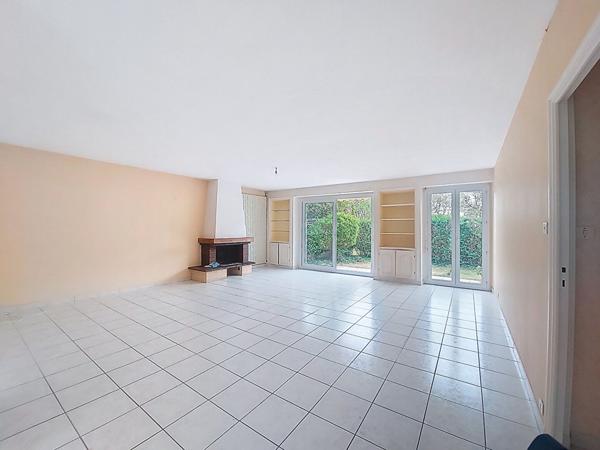 Maison 4 pièces à vendre à Sainte Luce sur Loire - 111 m² avec jardin