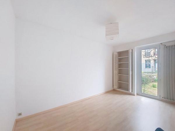 Maison 4 pièces à vendre à Sainte Luce sur Loire - 111 m² avec jardin