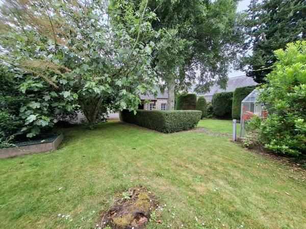 Immeuble à vendre à Quettehou dans la Manche (50630), ref : 50108-4725