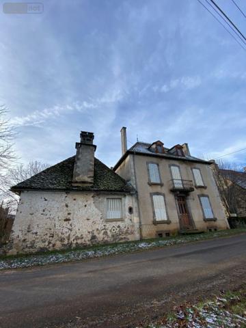 Maison à restaurer à vendre à Ally dans le Cantal (15700), ref : 15060/1118