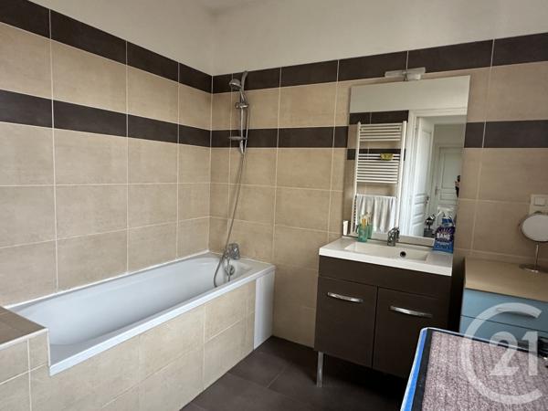 Maison à vendre  6 pièces - 175 m2 ST QUENTIN - 02